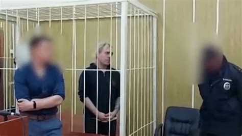 who is michael travis leake|US Musician Sentenced to 13 years in Russian。